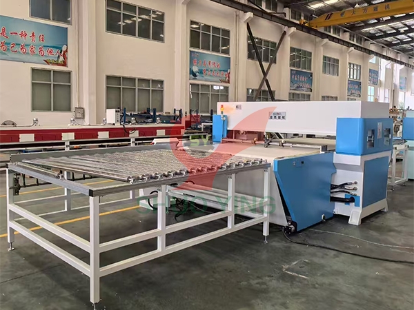 200T、1000T地板自动裁断机生产线出口泰国