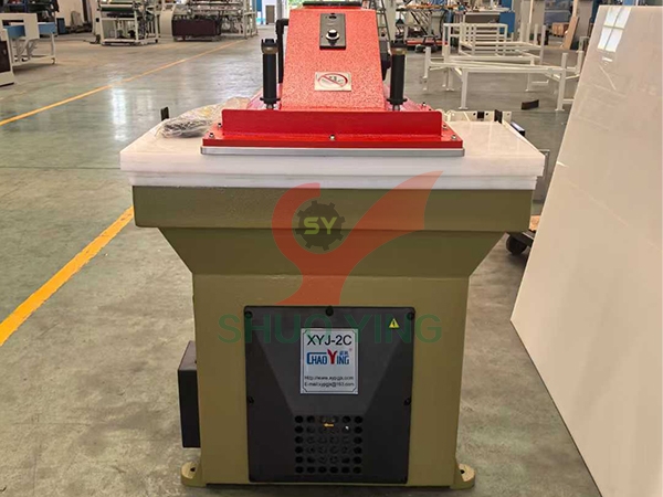 27T液压摆臂下料机 200T四柱液压下料机 出口泰国